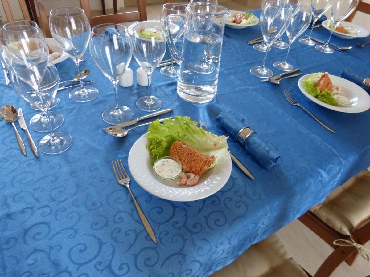 מלון Saint-Thomas-de-Cônac Domaine De L'Estuaire מראה חיצוני תמונה